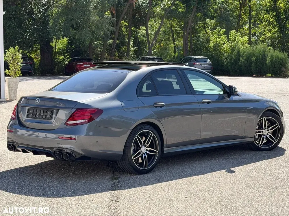 Mercedes-Benz E 53 AMG 4Matic AMG Speedshift 9G-TCT — imagine 5