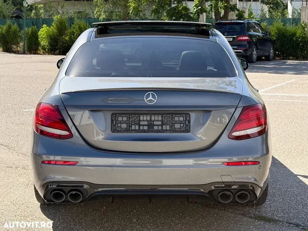 Mercedes-Benz E 53 AMG 4Matic AMG Speedshift 9G-TCT — imagine 4