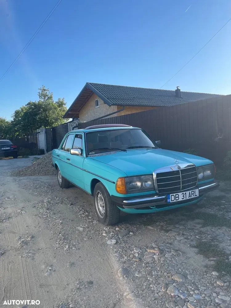 Mercedes-Benz W123 — imagine 2