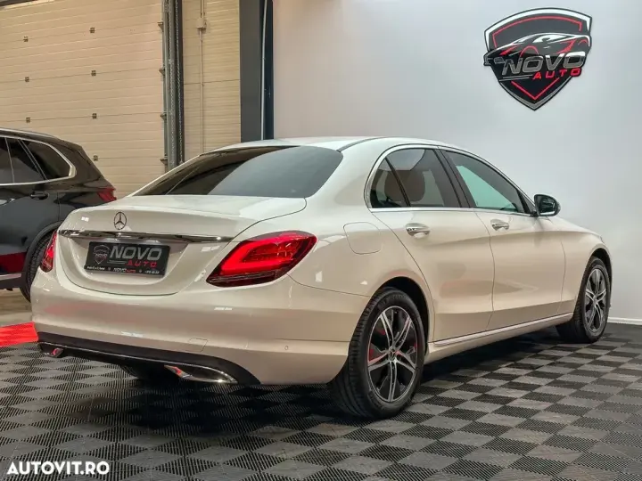 Mercedes-Benz C W205 200 d 9G-TRONIC Avantgarde