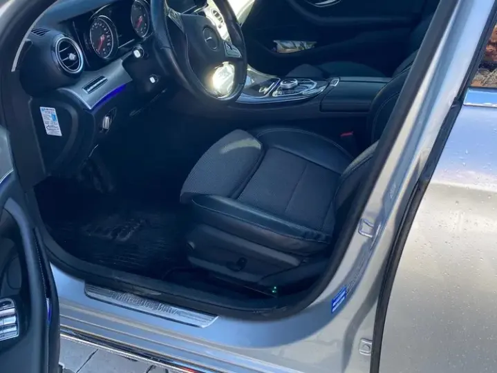 Mercedes-Benz E W213 220 d Aut.