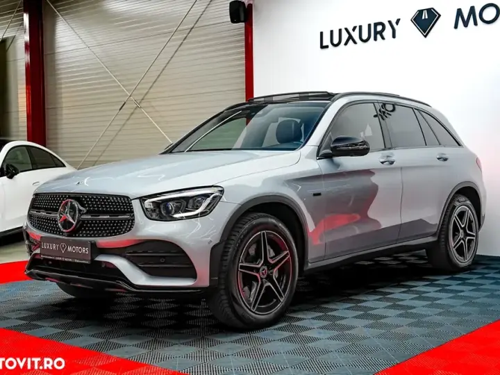 Mercedes-Benz GLC 300 de 4Matic 9G-TRONIC AMG Line Plus