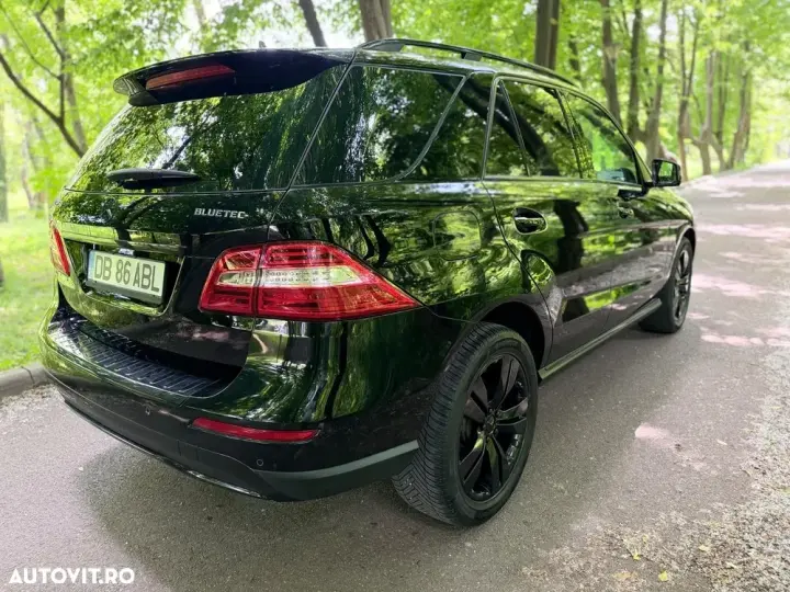Mercedes-Benz ML W166