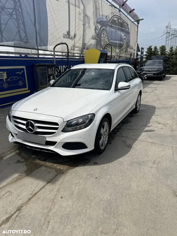 Mercedes-Benz C — imagine 4