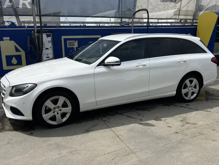 Mercedes-Benz C