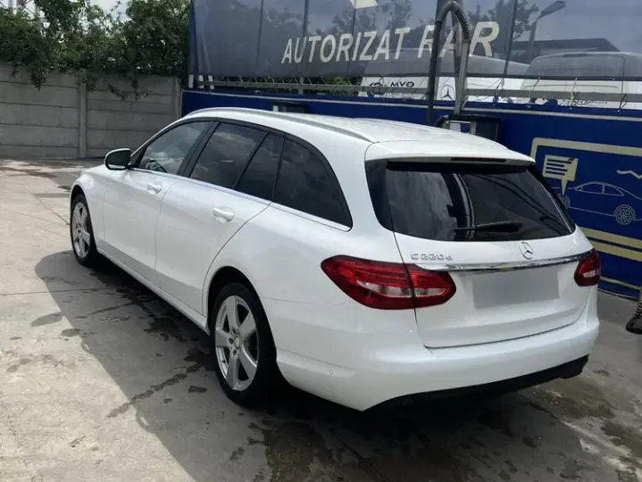 Mercedes-Benz C