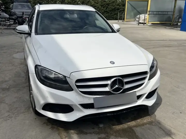Mercedes-Benz C