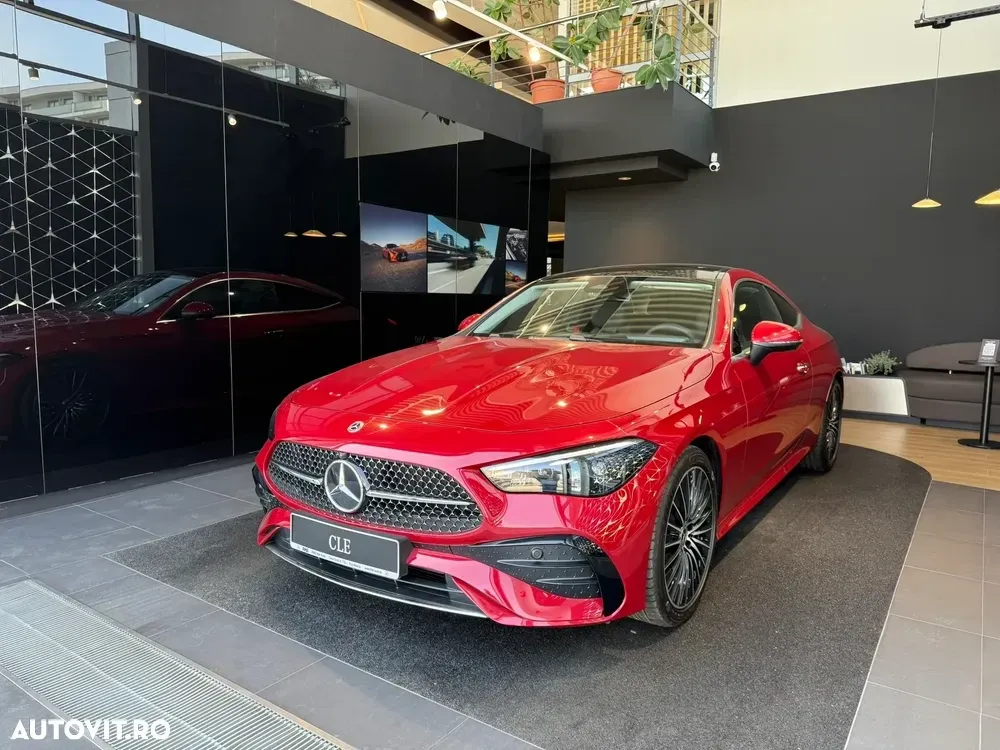 Mercedes-Benz CLE 300 4MATIC Aut. MHEV — imagine 3