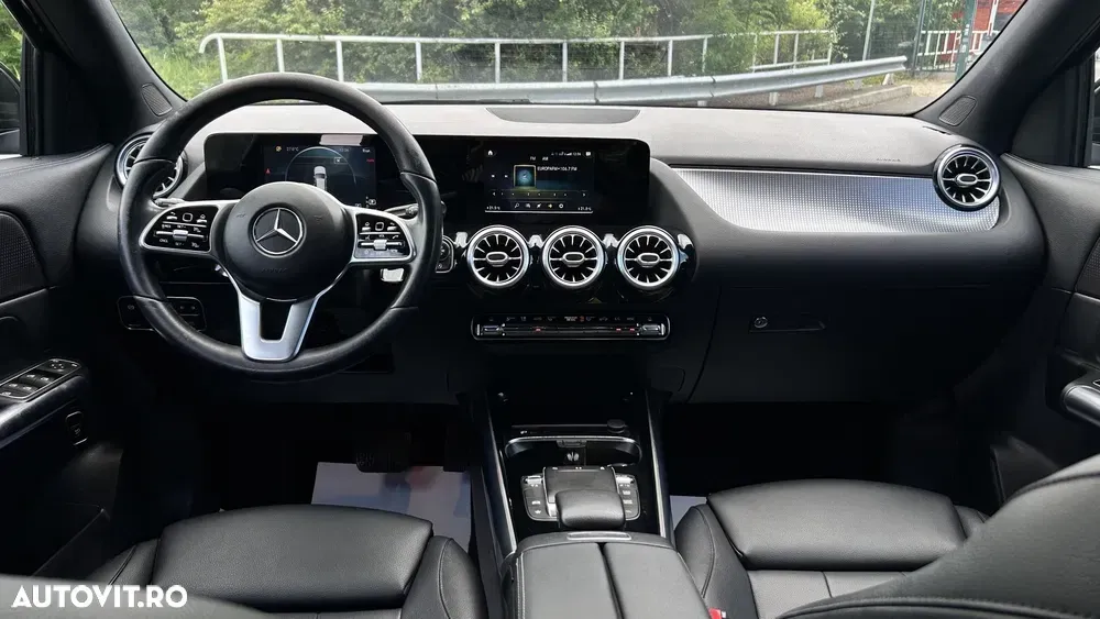 Mercedes-Benz GLA H247 250 8G-DCT Progressive — imagine 5