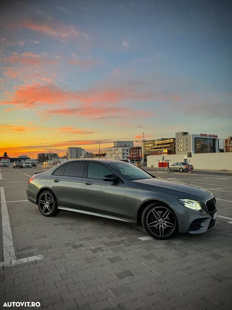Mercedes-Benz E W213 220 d 4Matic 9G-TRONIC AMG Line — imagine 4