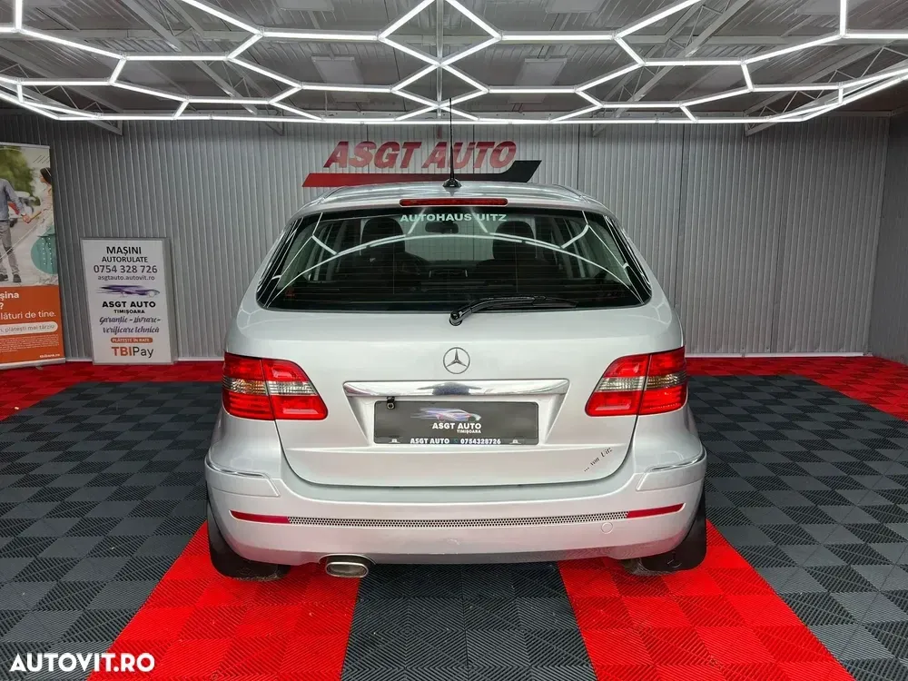 Mercedes-Benz B 180 W245 — imagine 6