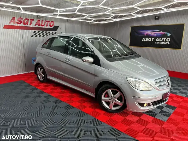 Mercedes-Benz B 180 W245