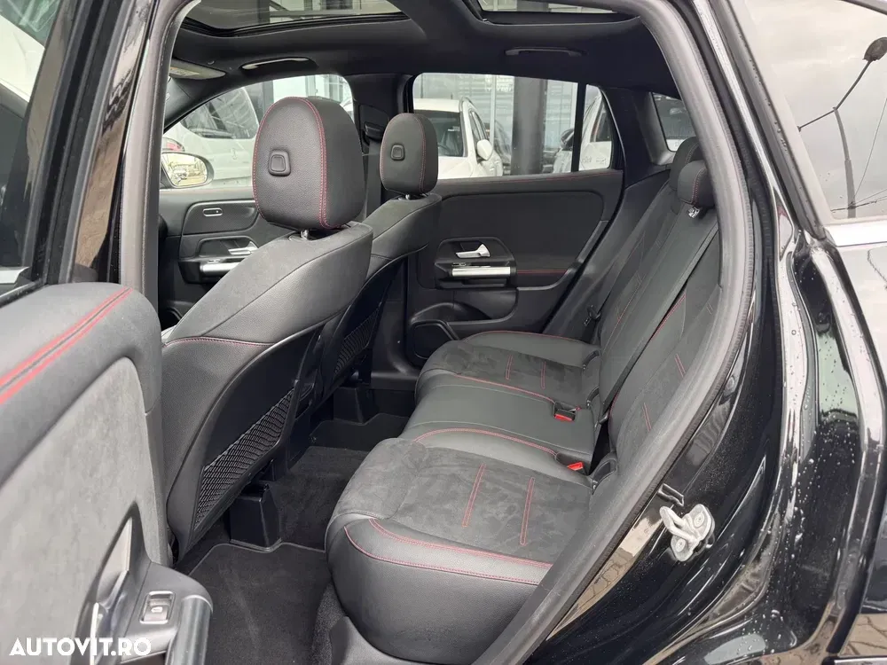 Mercedes-Benz GLA H247 180 MHEV — imagine 6