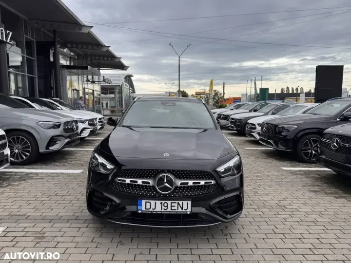 Mercedes-Benz GLA H247 180 MHEV