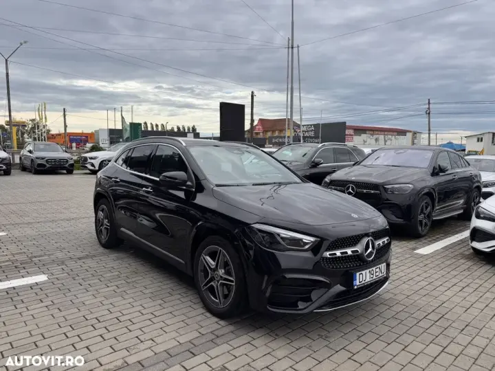 Mercedes-Benz GLA H247 180 MHEV