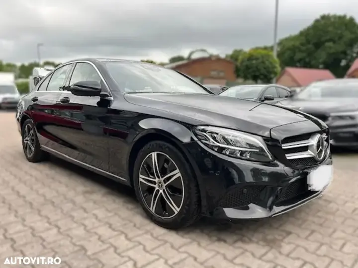 Mercedes-Benz C W205 220 d 9G-TRONIC