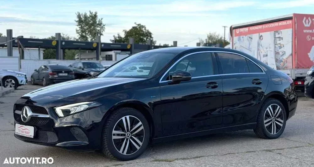 Mercedes-Benz A 250 — imagine 3