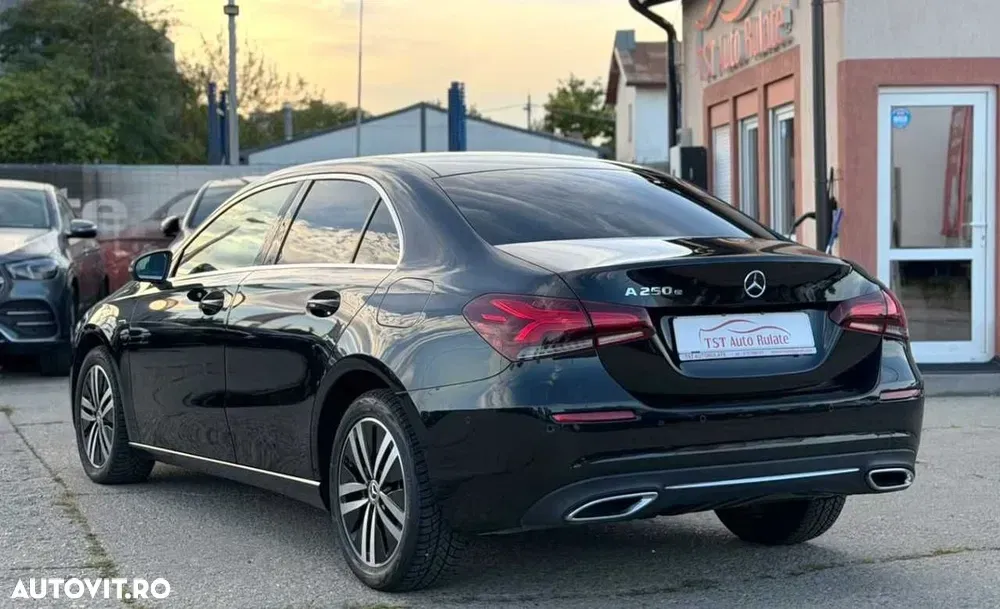 Mercedes-Benz A 250 — imagine 6