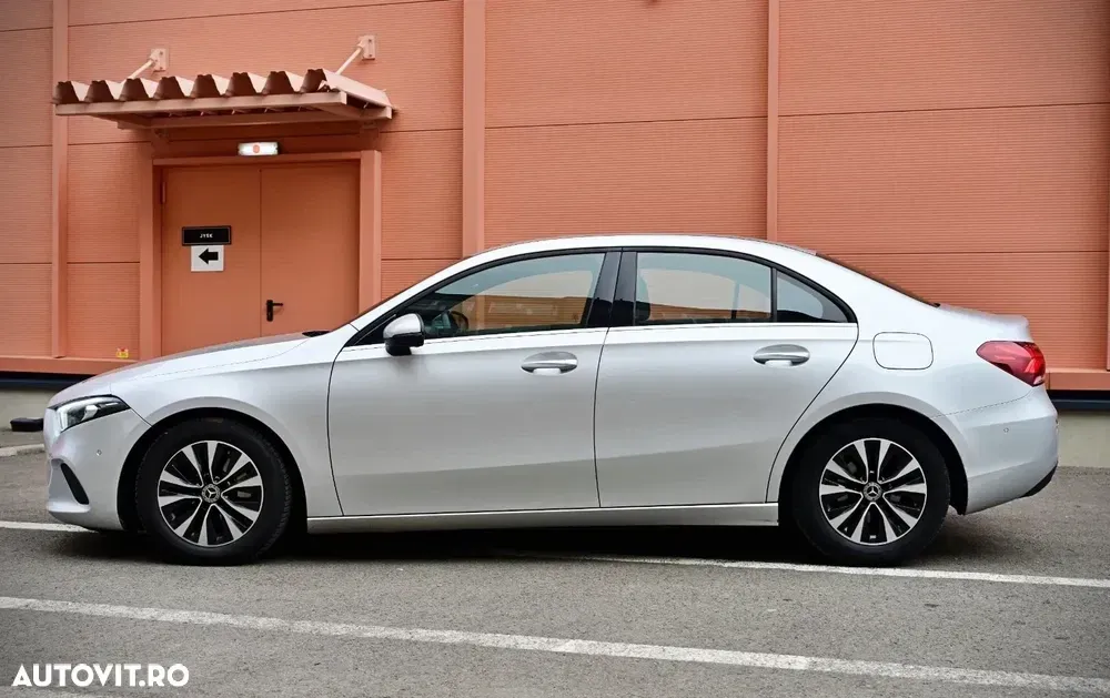 Mercedes-Benz A 180 W177/V177 d 8G-DCT — imagine 3