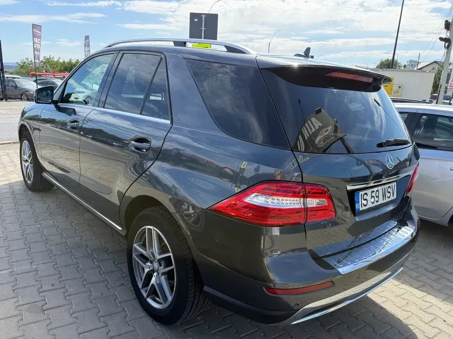 Mercedes-Benz ML W166 250 BlueTEC 4MATIC Aut — imagine 3