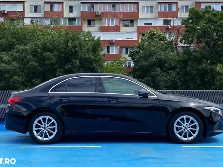 Mercedes-Benz A 180 7G-DCT Edition