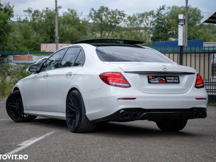 Mercedes-Benz E W213 450 4MATIC 9G-TRONIC AMG Line