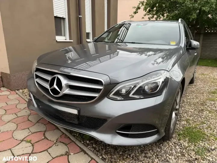 Mercedes-Benz E W212 220 BlueTEC 9G-TRONIC Avantgarde