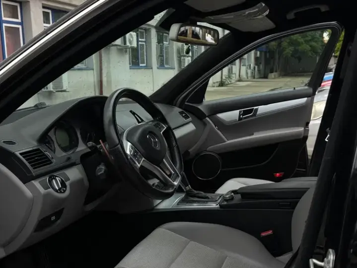 Mercedes-Benz C W204
