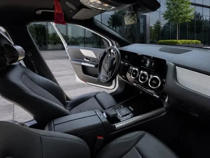 Mercedes-Benz B 200 W247