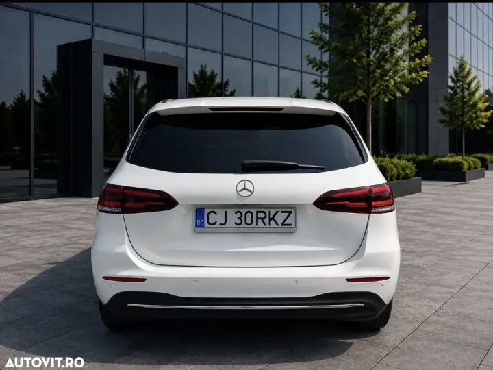 Mercedes-Benz B 200 W247