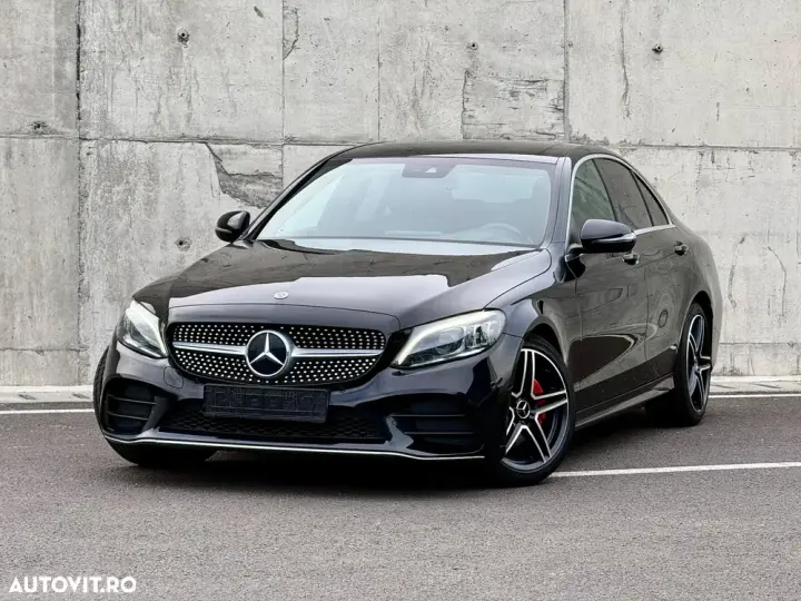 Mercedes-Benz C W205 220 d 4Matic 9G-TRONIC AMG Line