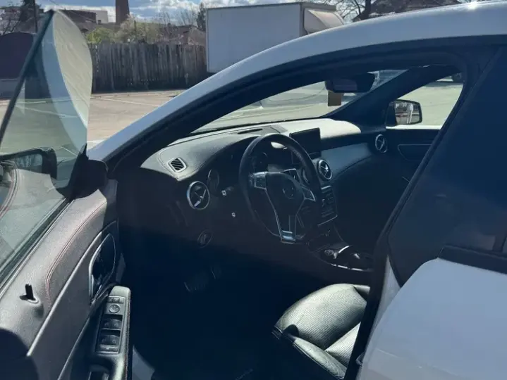 Mercedes-Benz CLA 220 C117