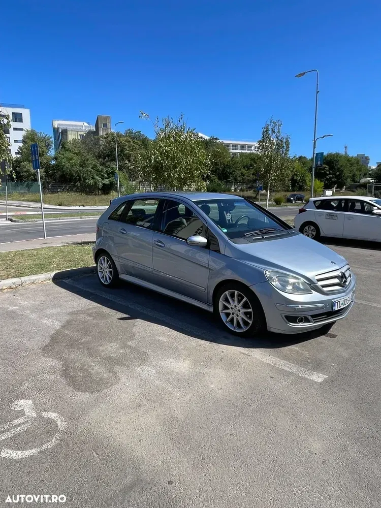 Mercedes-Benz B 200 W245 — imagine 2