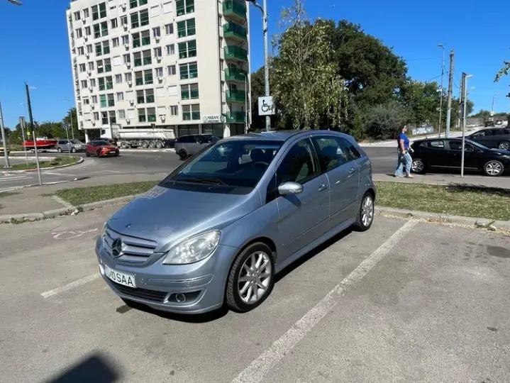 Mercedes-Benz B 200 W245