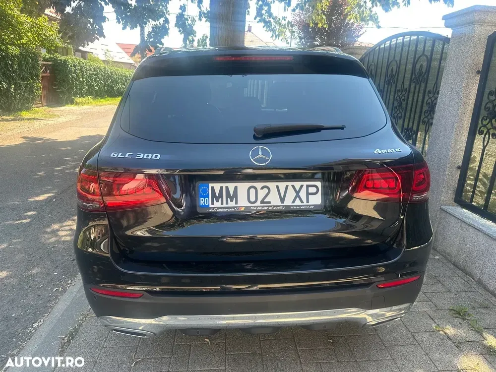 Mercedes-Benz GLC — imagine 2