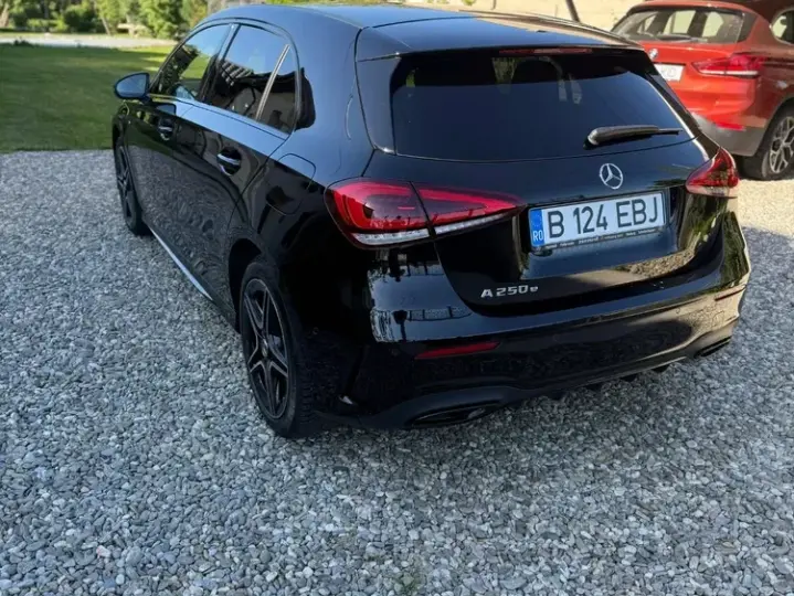 Mercedes-Benz A 250 W177/V177 e 8G-DCT AMG Line