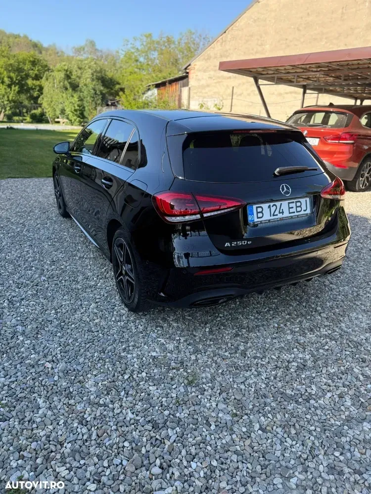 Mercedes-Benz A 250 W177/V177 e 8G-DCT AMG Line — imagine 2