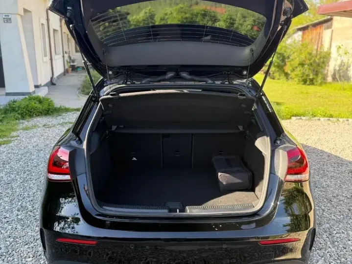 Mercedes-Benz A 250 W177/V177 e 8G-DCT AMG Line