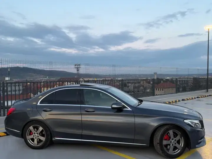 Mercedes-Benz C W205