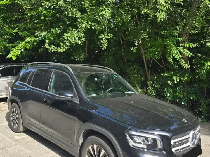 Mercedes-Benz GLB 200 d Aut.