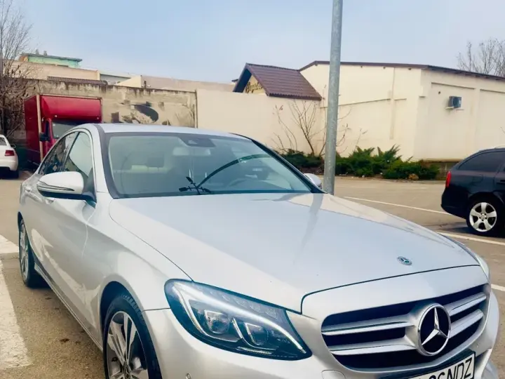 Mercedes-Benz C W205
