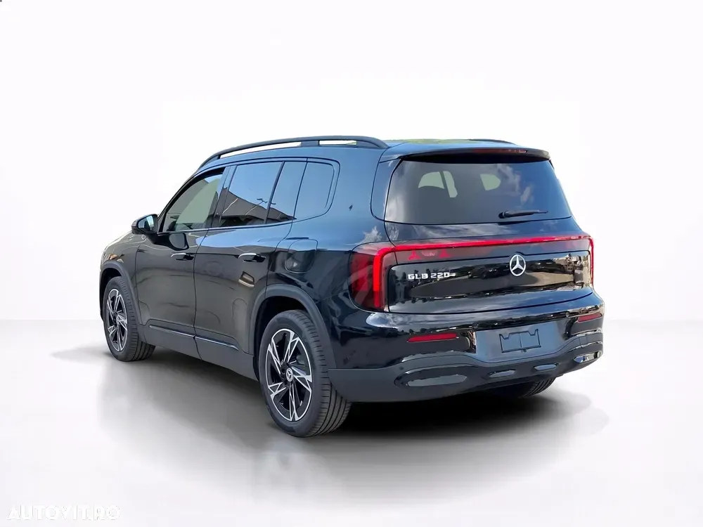 Mercedes-Benz GLB 220 4MATIC — imagine 3