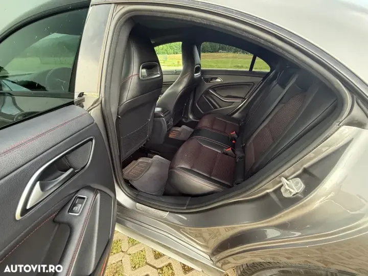 Mercedes-Benz CLA 220 C117