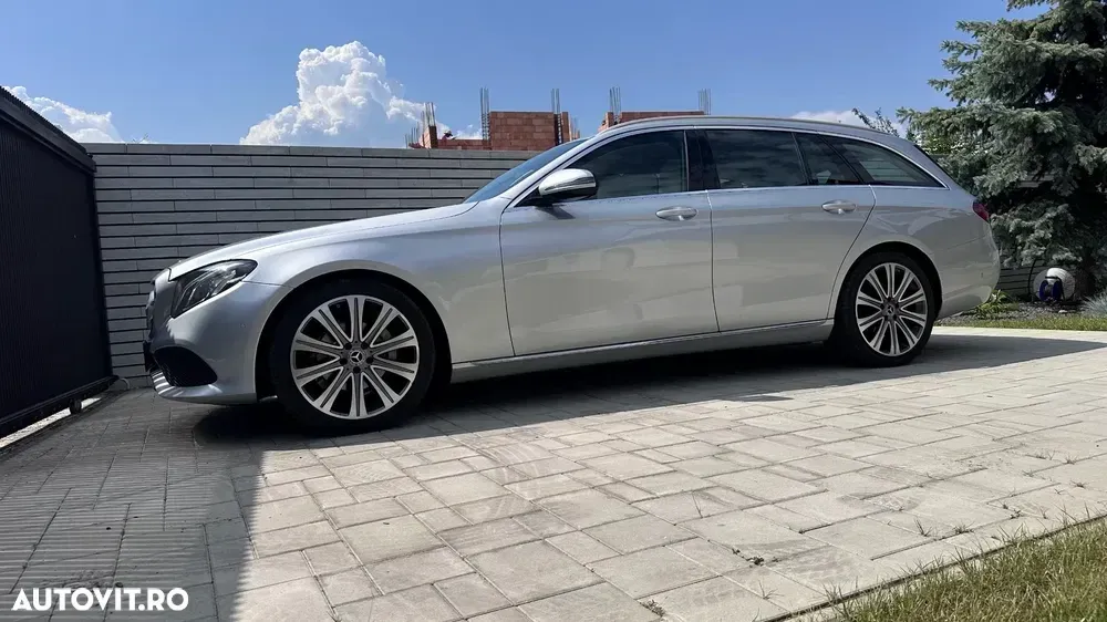 Mercedes-Benz E W213 200 d 9G-TRONIC — imagine 3