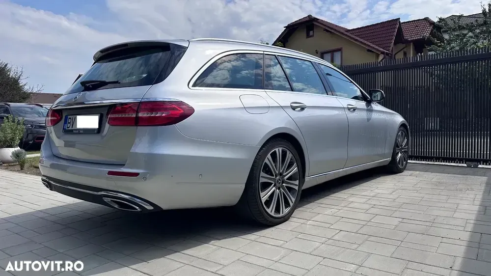 Mercedes-Benz E W213 200 d 9G-TRONIC — imagine 4
