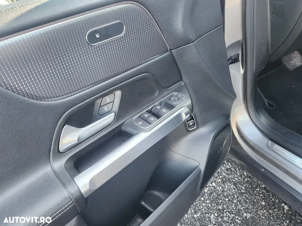 Mercedes-Benz GLB 200 4MATIC Aut. — imagine 6