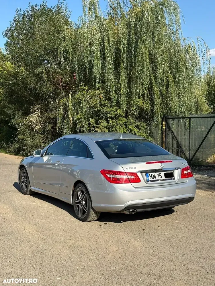 Mercedes-Benz E — imagine 4