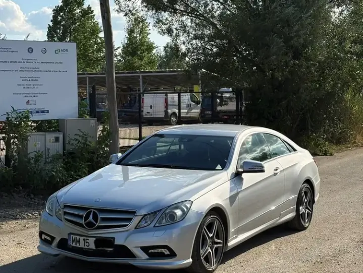 Mercedes-Benz E