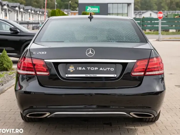 Mercedes-Benz E W212 200 7G-TRONIC