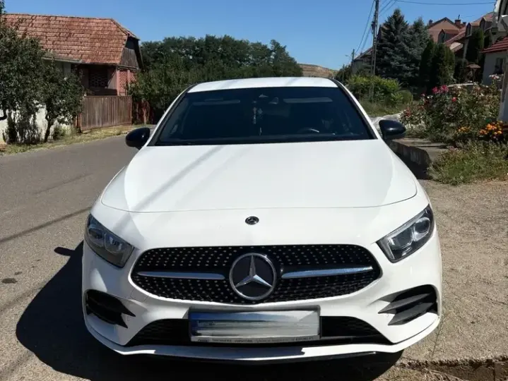 Mercedes-Benz A 180 W177/V177
